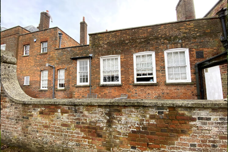 old sash windows maintenance cycle