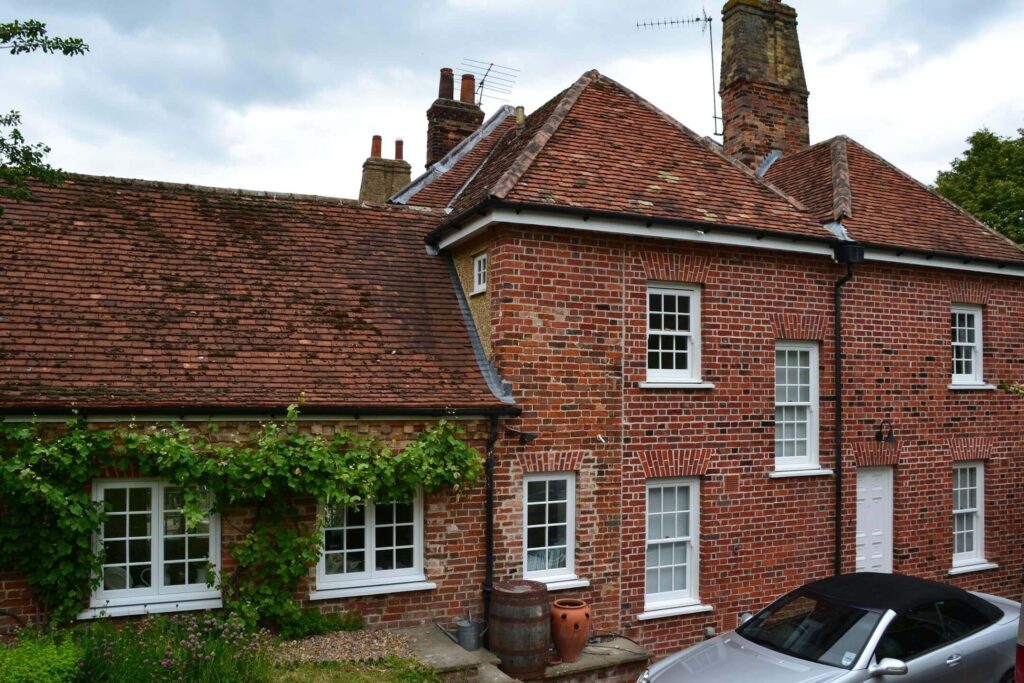 Sash windows redecoration in Barley