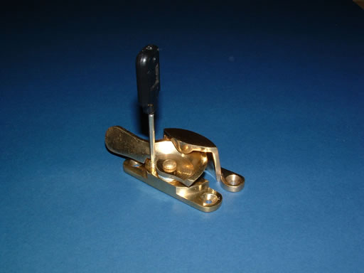 Narrow back fitch fastener brass