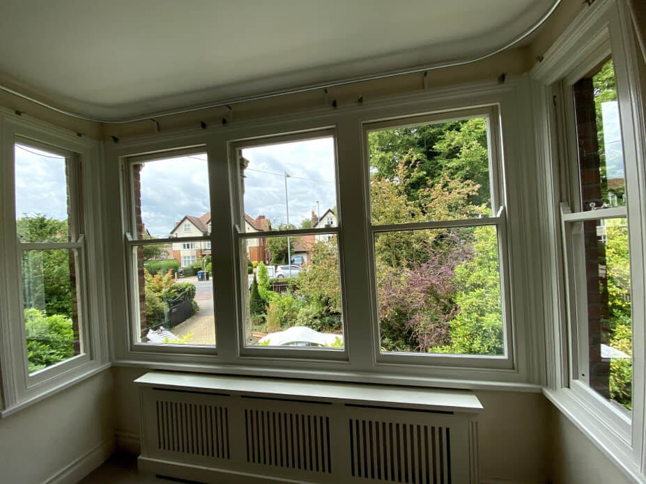 Vacuum double glazing installation