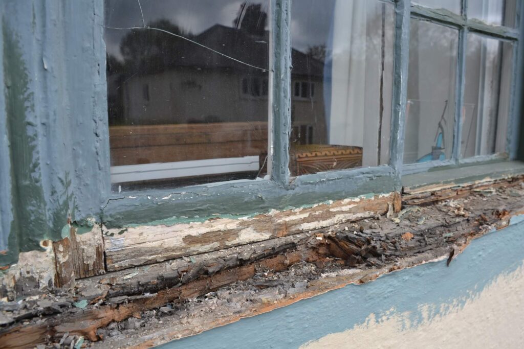 Sash window sill replacement