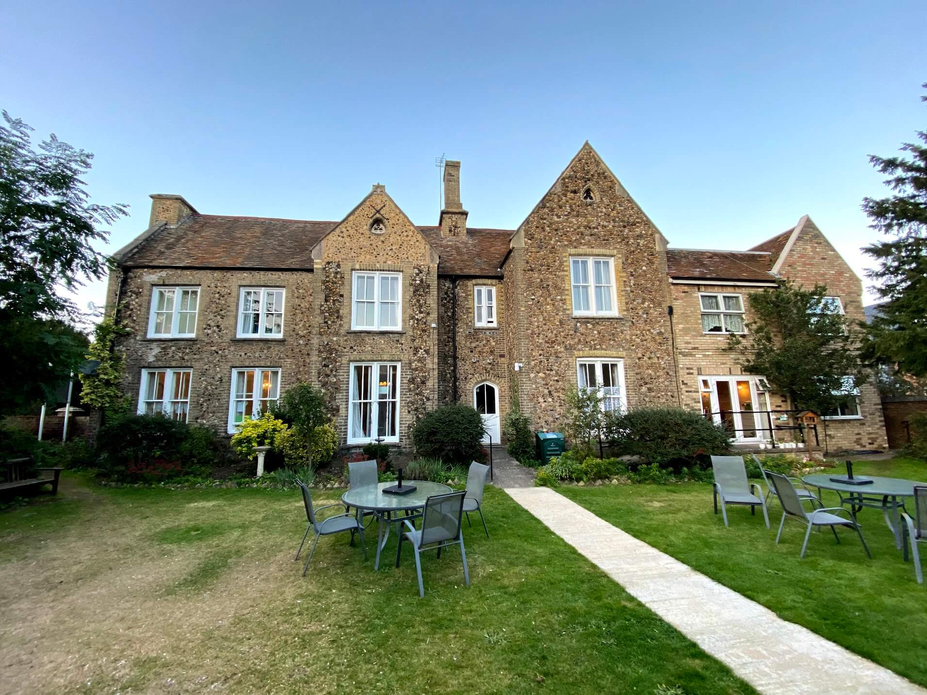 Windows refurbishment in Care home – Old Vicarage Care Home, St Neots