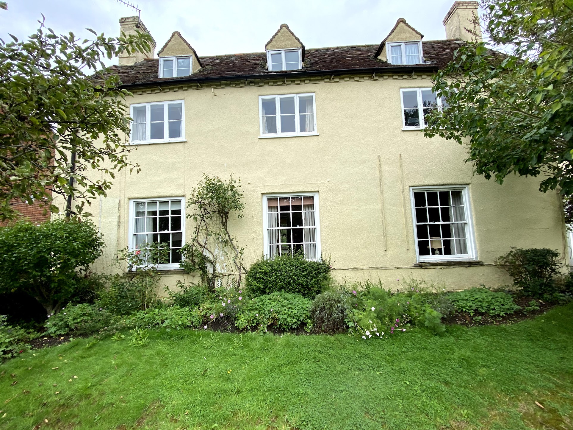 Sash window refurbishment Guildford Window restoration Guildford