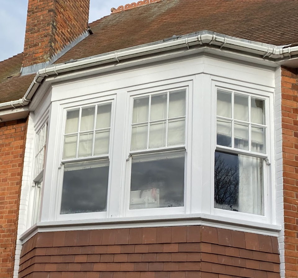 Canted bay window with half Georgian