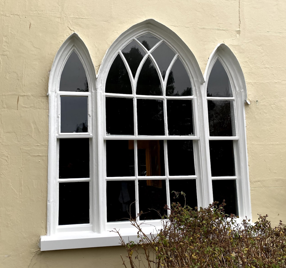 Gothic arch sash window