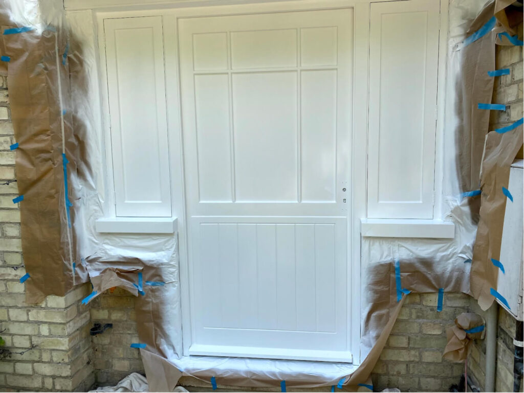 wooden door paint spraying